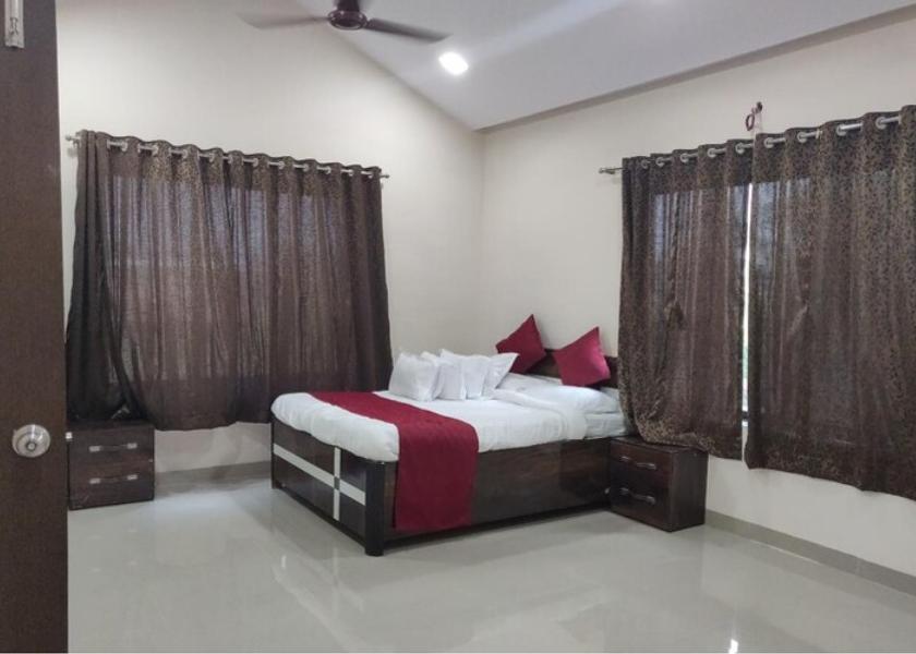 Maharashtra Alibaug Standard AC Room