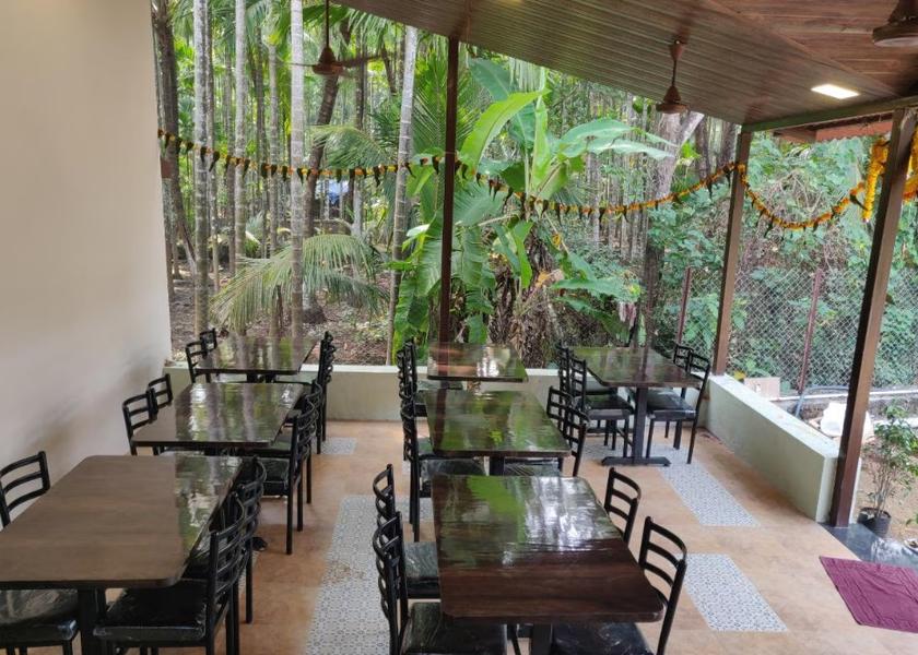 Maharashtra Alibaug Food & Dining