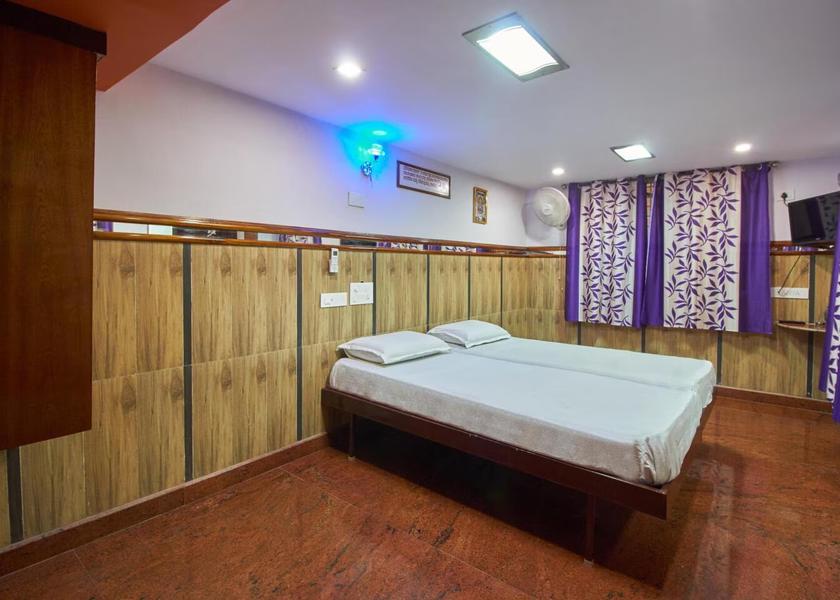 Karnataka Shivamogga Non AC Room 