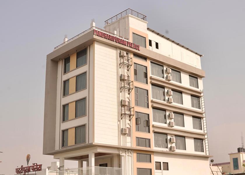 Maharashtra Pandharpur Hotel Exterior