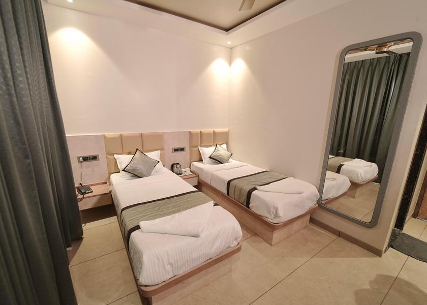 Maharashtra Pandharpur Deluxe Twin AC Bed Room