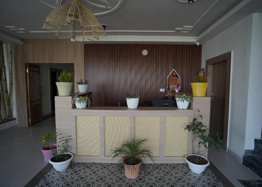 Uttarakhand Kausani Public Areas