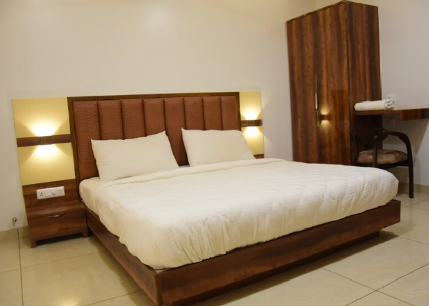 Madhya Pradesh Guna Classic Room