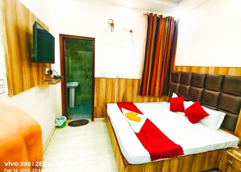 Haryana Panipat Standard Ac Room