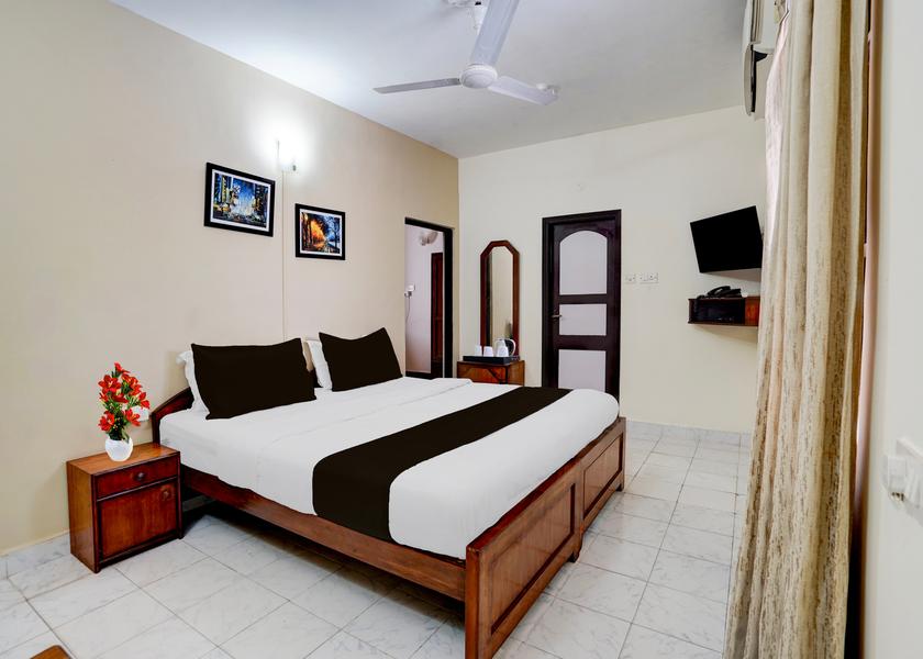 Goa Calangute Room