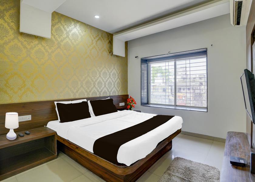 Maharashtra Nashik Room