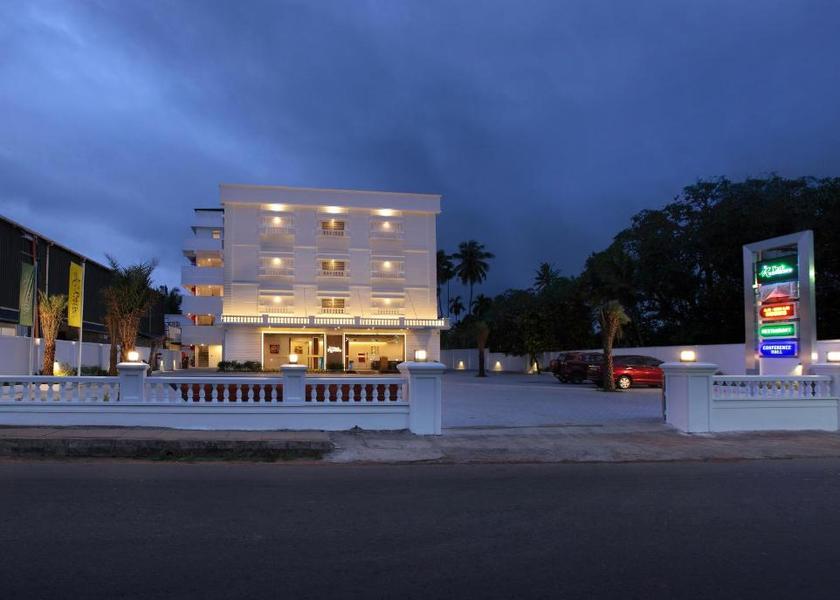 Kerala Thrissur Hotel Exterior