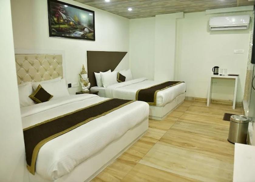 Uttarakhand Dehradun Standard Room