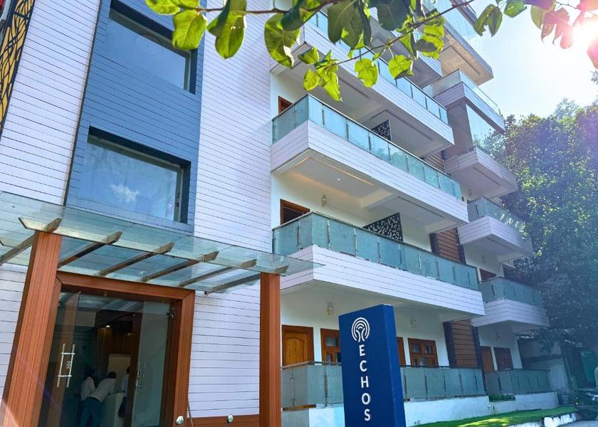 Uttarakhand Rishikesh Hotel Exterior
