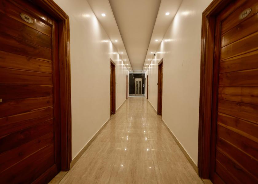 Uttarakhand Rishikesh Public Areas