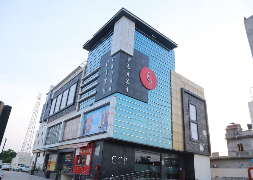 Punjab Malout Pinnd Facade