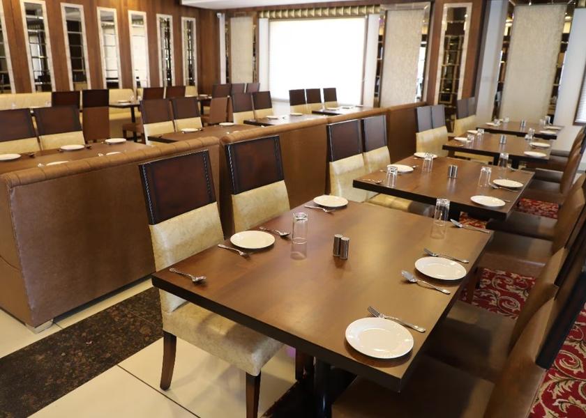 Punjab Malout Pinnd Restaurant