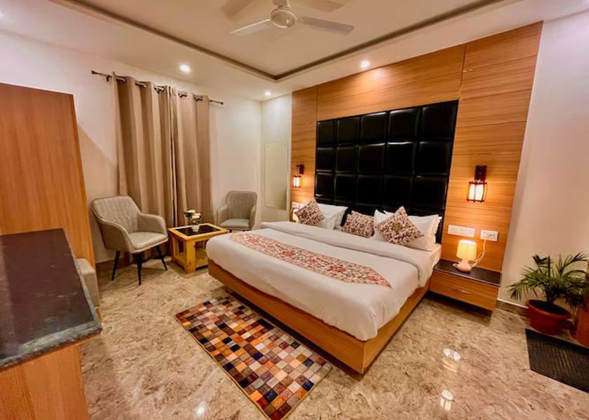 Uttarakhand Mussoorie Deluxe Room (Non-View)