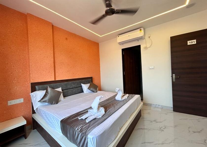 Rajasthan Karauli Suite Room
