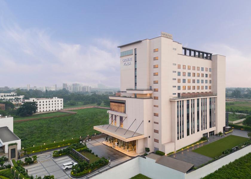 Uttar Pradesh Lucknow Hotel Exterior