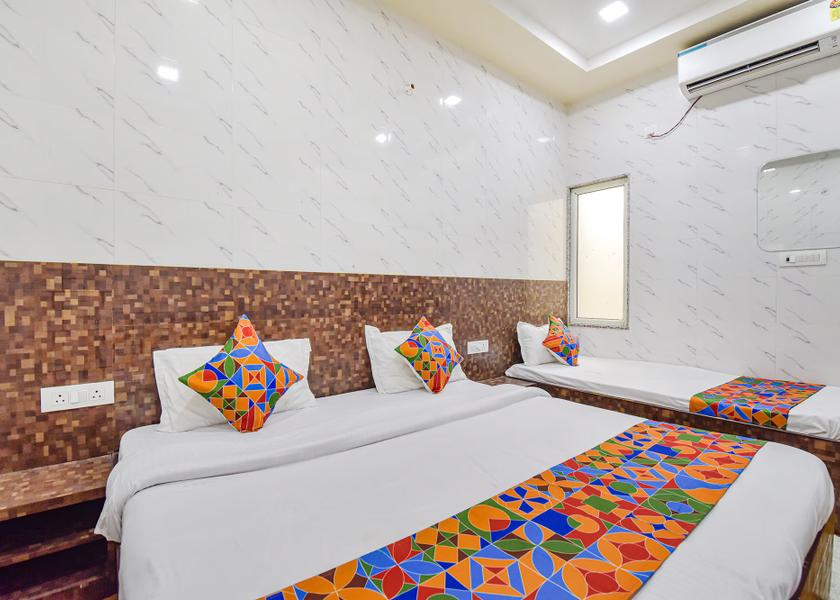 Uttar Pradesh Vrindavan Deluxe Room