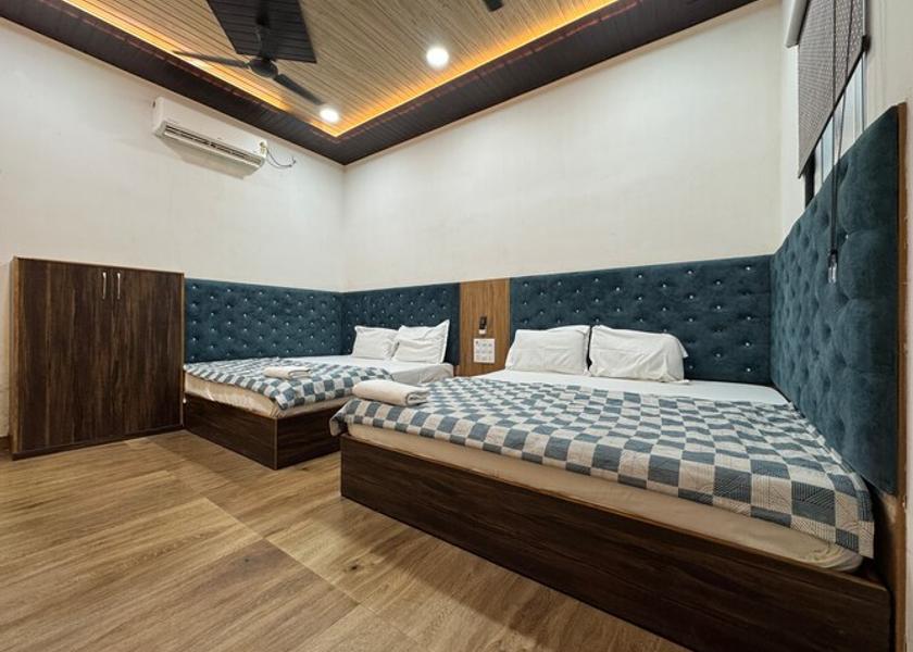 Uttar Pradesh Mathura family Room