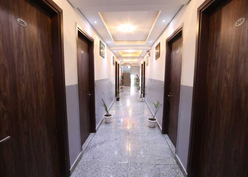 Delhi Delhi Public Areas