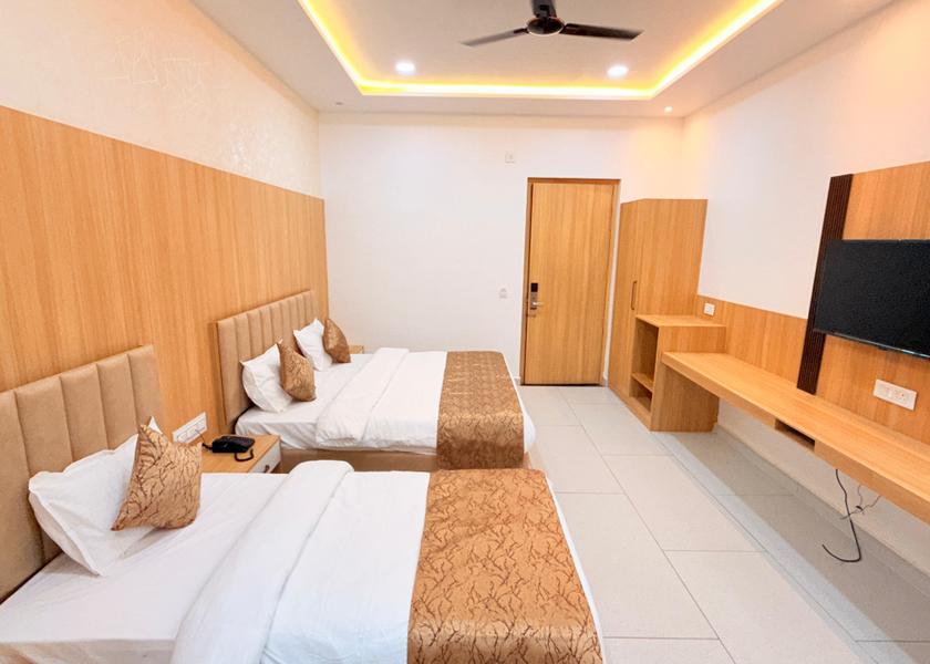 Uttar Pradesh Ayodhya Deluxe Room