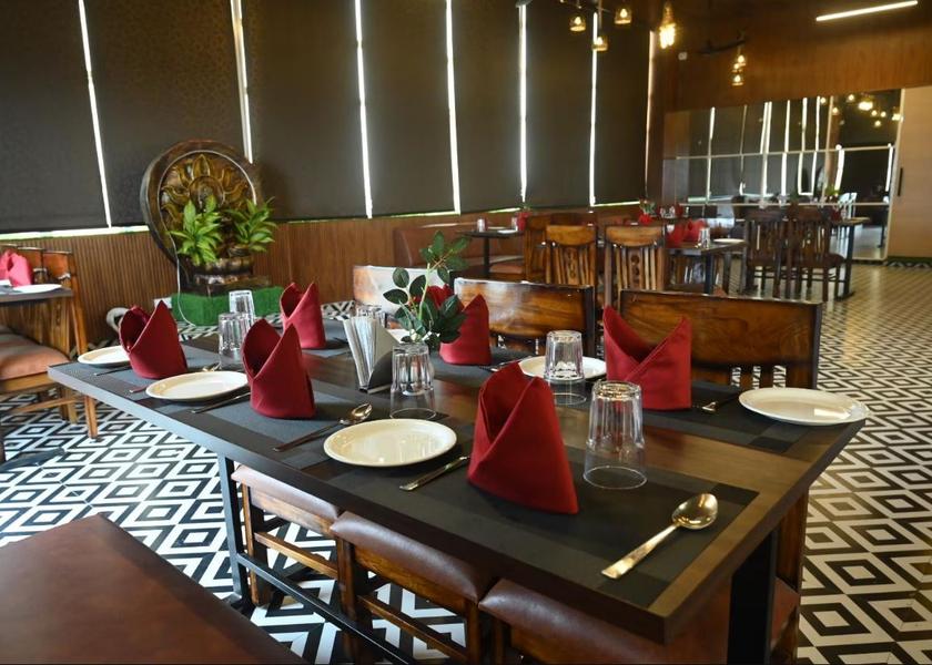 Himachal Pradesh Paonta Sahib Food & Dining