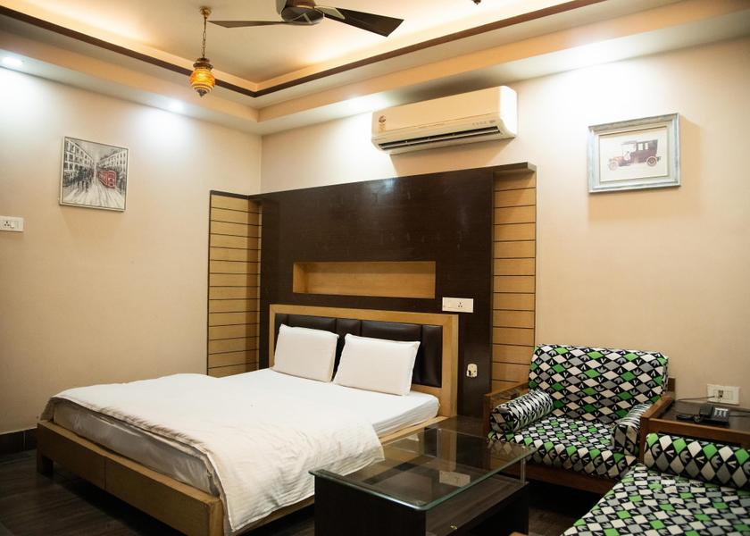 Uttar Pradesh Noida 1025