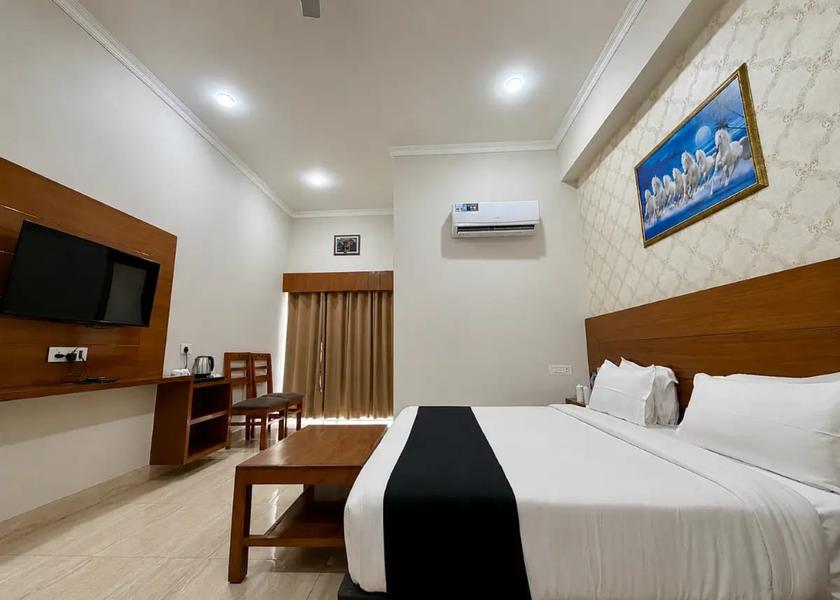 Himachal Pradesh Paonta Sahib Room