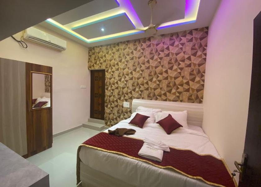 Tamil Nadu Thanjavur Standard Room