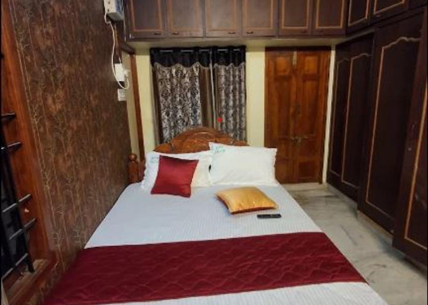 Tamil Nadu Thanjavur Standard Room