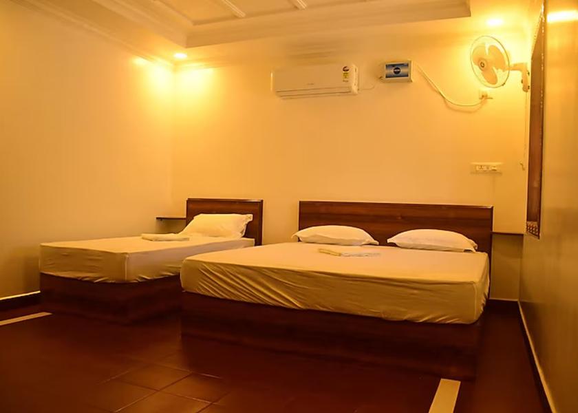 Tamil Nadu Kumbakonam Triple Room