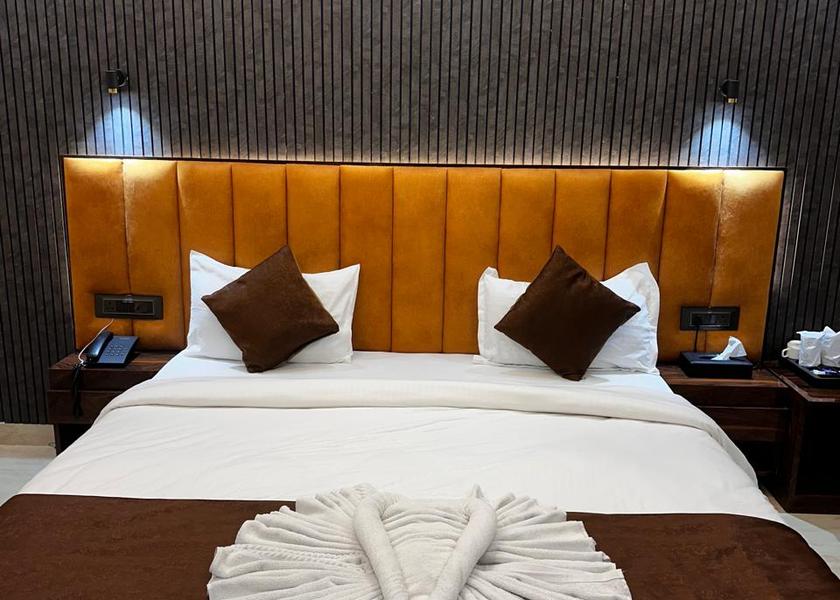 Uttar Pradesh Ayodhya Deluxe