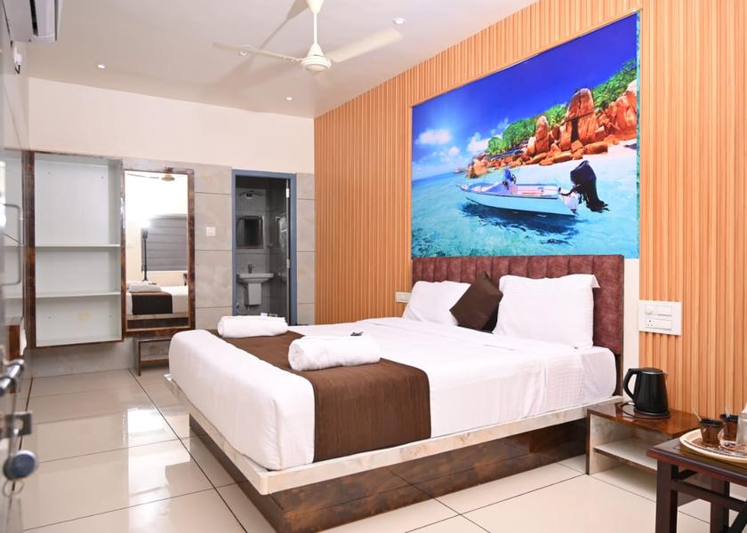 Karnataka Murdeshwar AC Double Room With Balcony