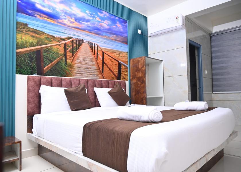 Karnataka Murdeshwar AC Deluxe Room With Garden View