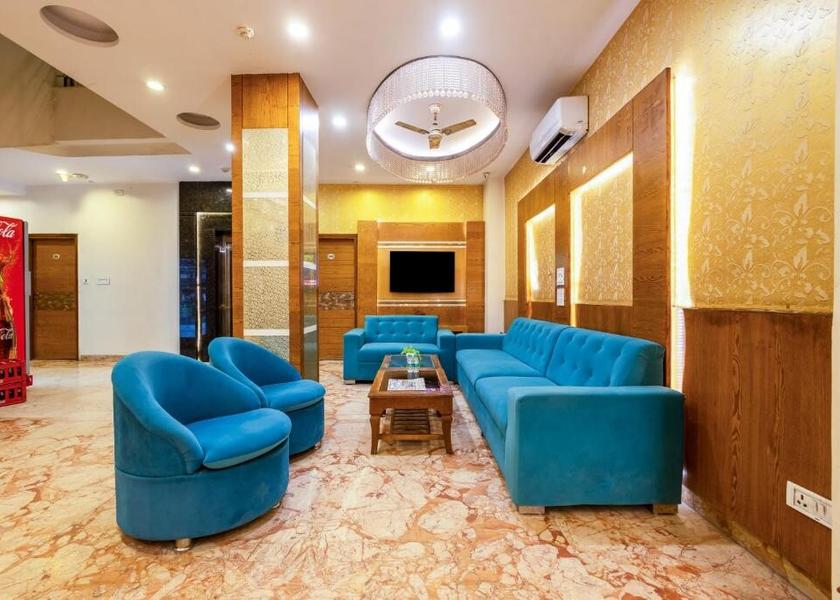 Delhi Delhi Public Areas
