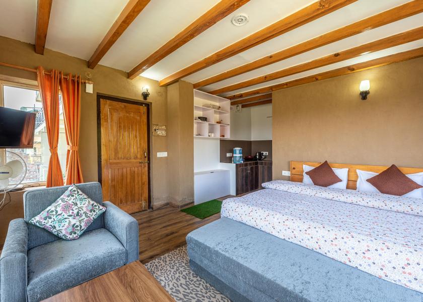 Uttarakhand Mukteshwar Deluxe Room