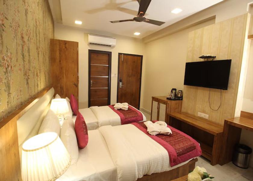 Rajasthan Sri Ganganagar Club Room