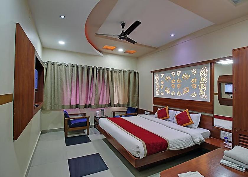 Rajasthan Mount Abu Deluxe AC Rooms With Garden View