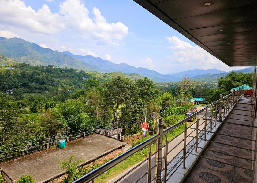 Himachal Pradesh Banjar Hotel View