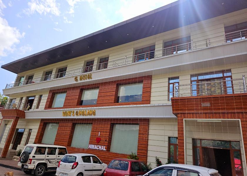 Himachal Pradesh Banjar Hotel Exterior