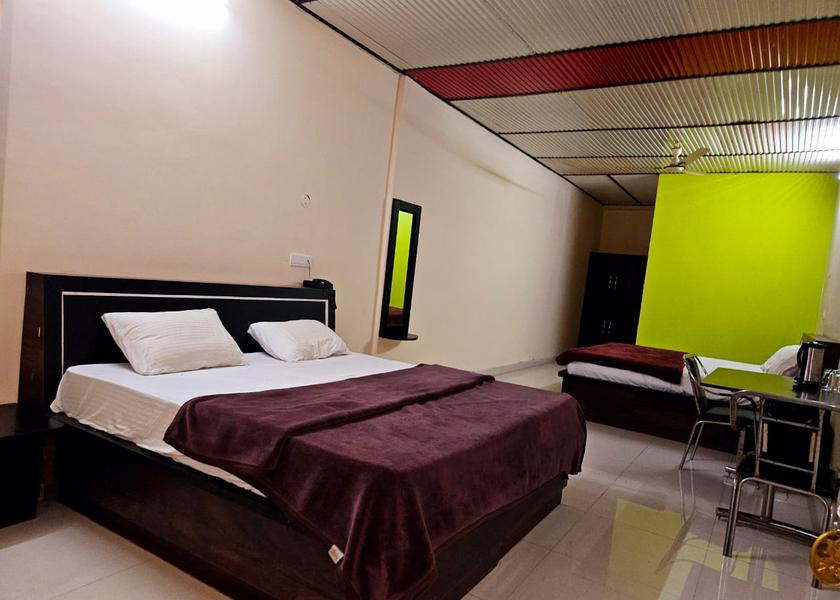 Himachal Pradesh Banjar Deluxe Room