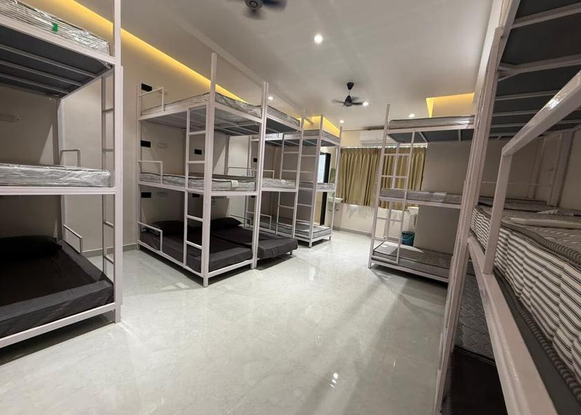 Maharashtra Alibaug Deluxe cozy couple room