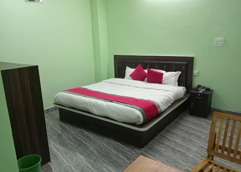 Himachal Pradesh Rampur Bushahr Deluxe Room AC