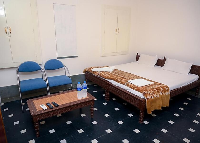 Rajasthan Barmer Duleux AC Room