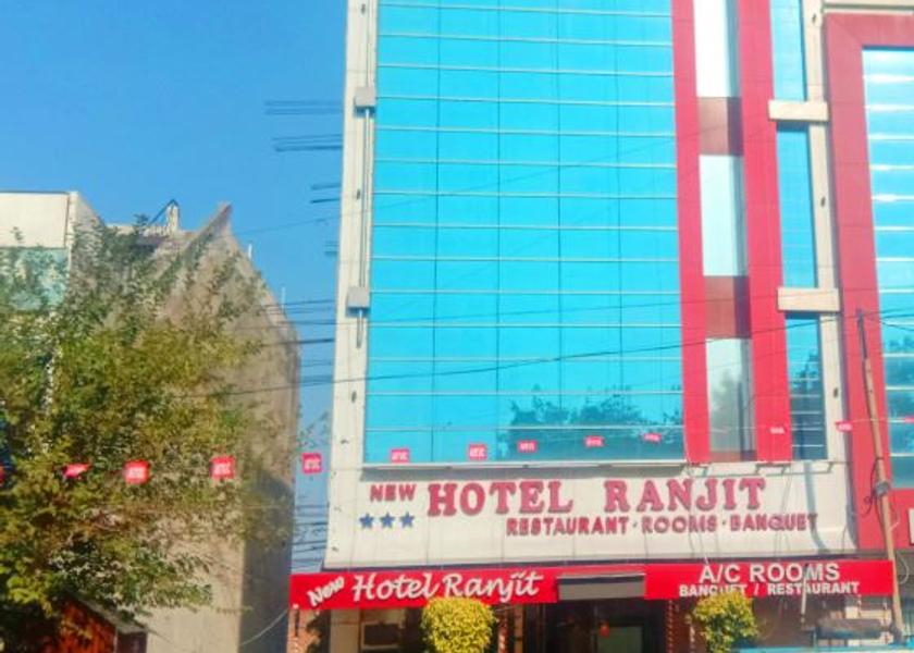 Punjab Patiala Hotel Exterior