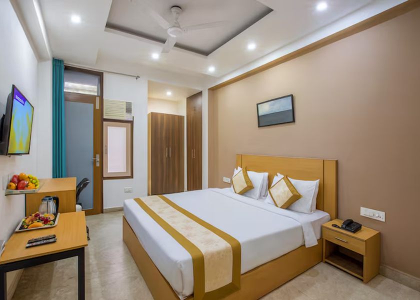 Uttar Pradesh Noida Deluxe Room