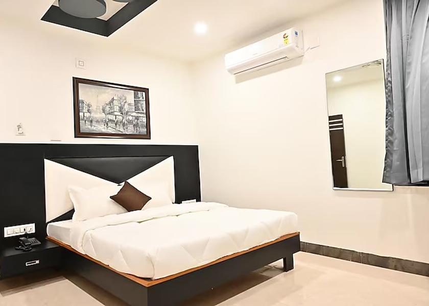 Rajasthan Bikaner deluxe room