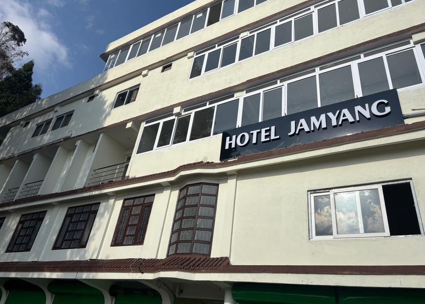 Arunachal Pradesh Bomdila Hotel Exterior