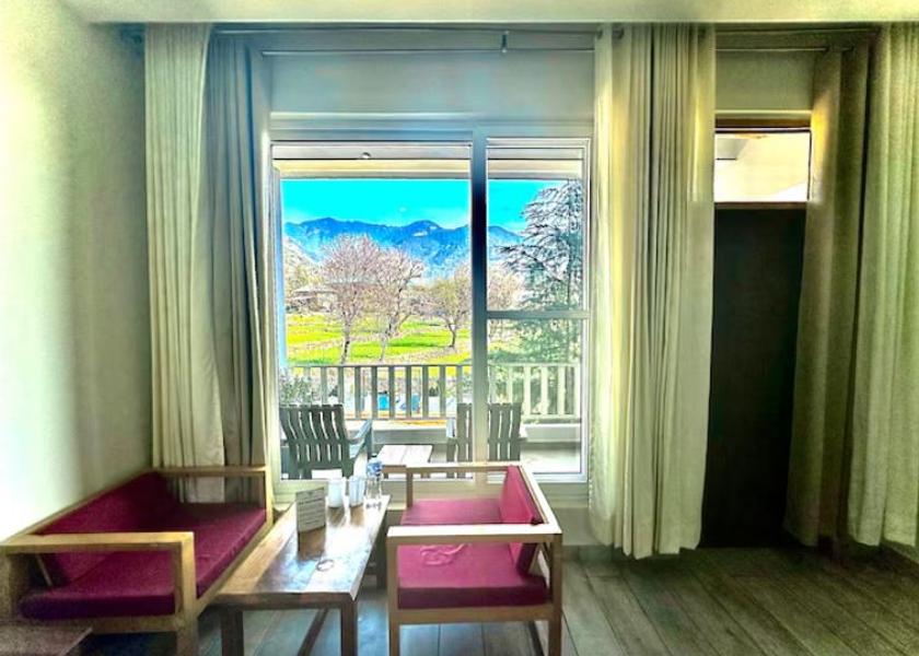 Himachal Pradesh Baijnath Superior Room