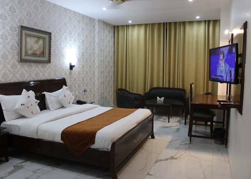 Uttar Pradesh Gajraula Deluxe Room