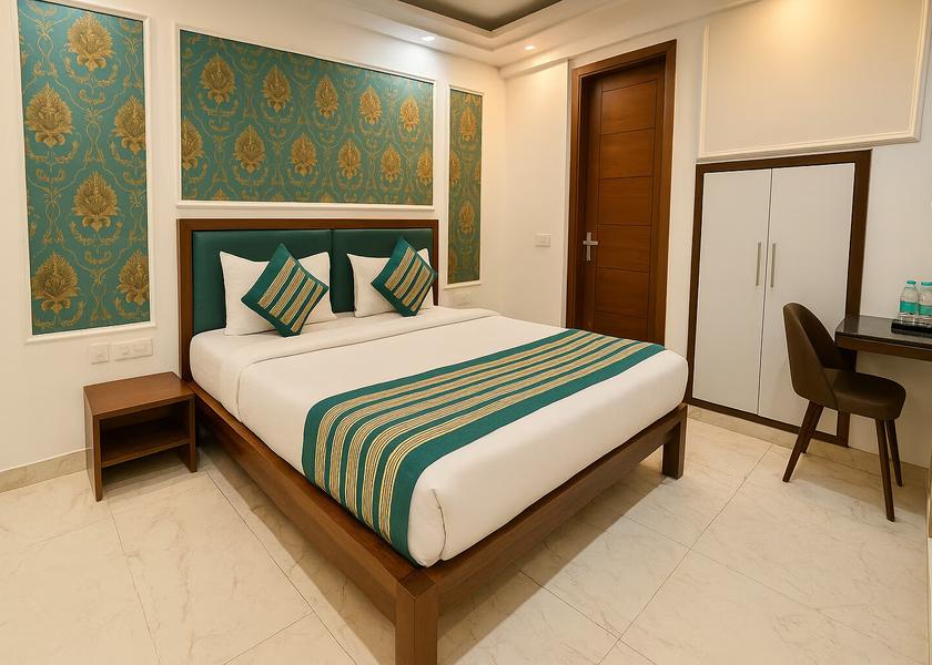 Delhi Delhi Super Deluxe Room