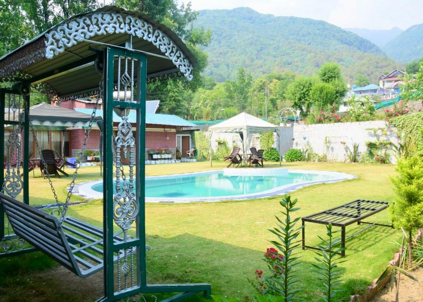 Himachal Pradesh Bir Hotel Exterior